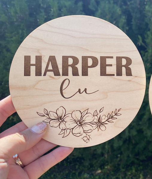 Birth Announcement - Floral round birth announcement